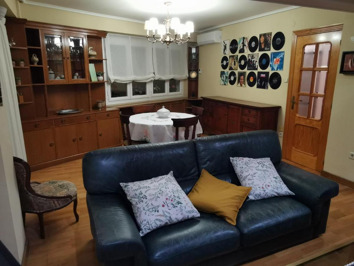Comoda Vivienda En Уэска Экстерьер фото
